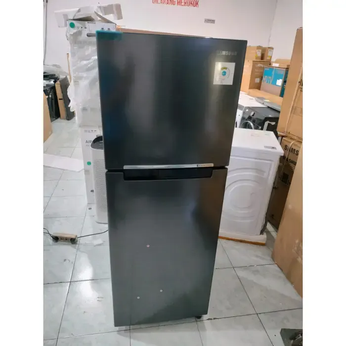 Samsung RT22 RT22FARBDB1/SE Kulkas 2 pintu Digital Inverter 234L - RT22FARBDB1/SE