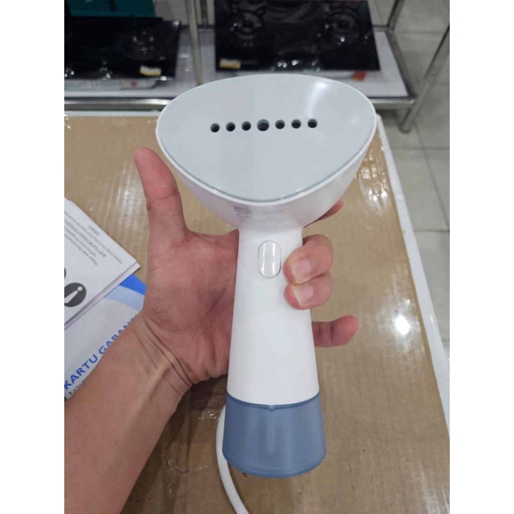 PHILIPS GARMEN STEAMER HAND HELD PORTABEL STH1000 STH 1000/10