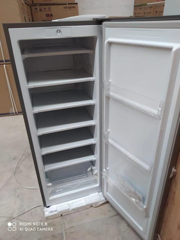 FREEZER GEA ES BATU 6RAK GF24DC GF- 24DC